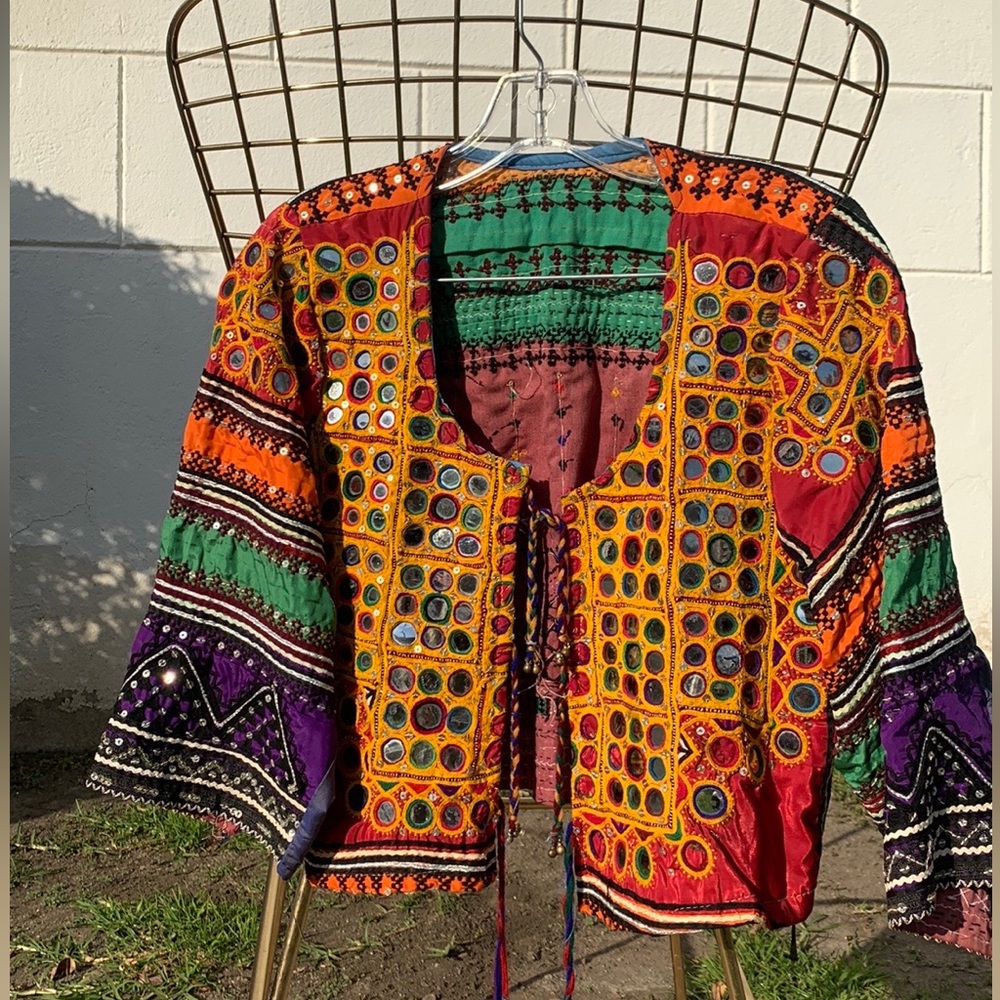 ✨🪩😌Vintage handmade Moroccan jacket w mirrors and belles😌🪩✨